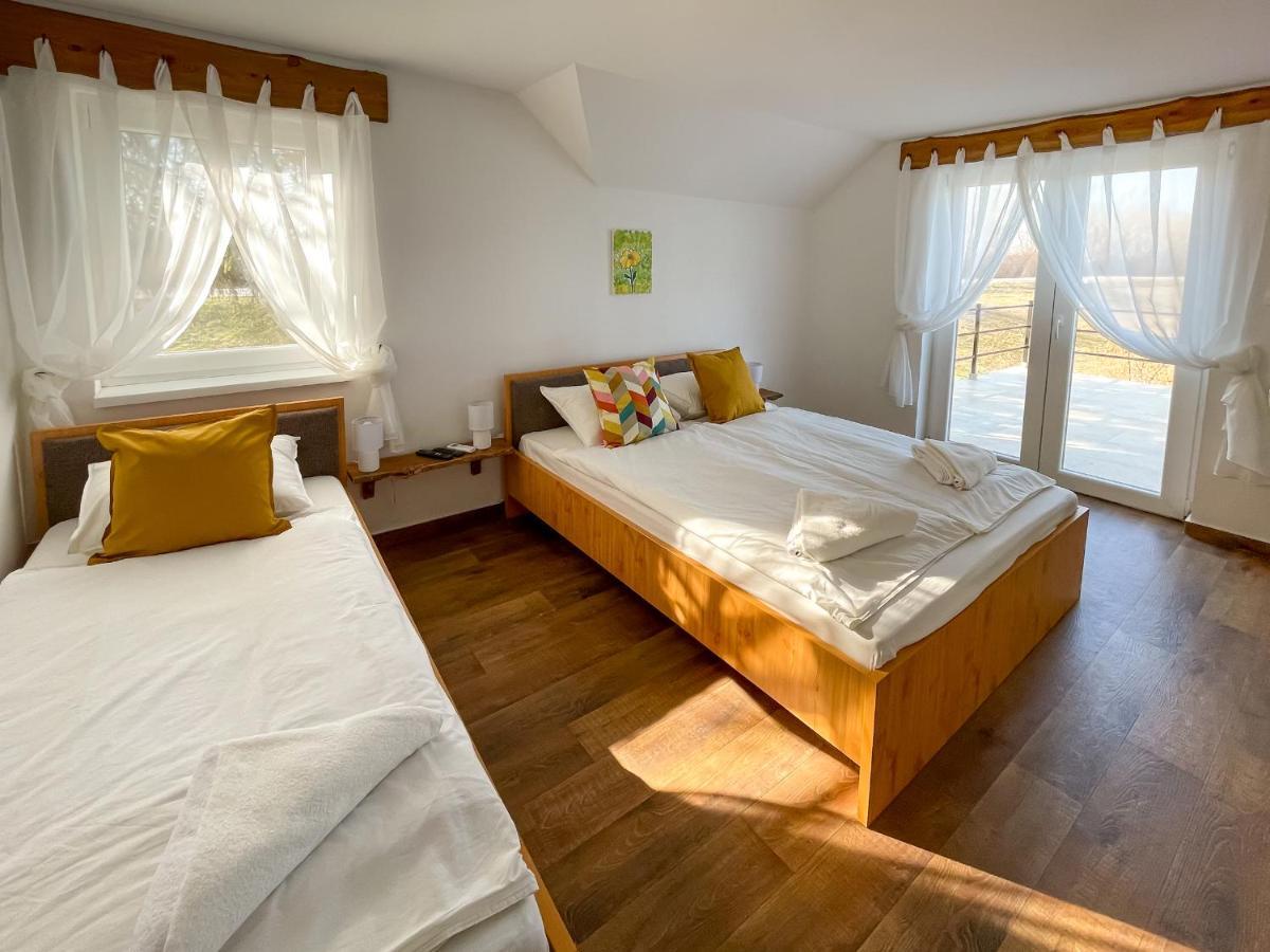 Bed and Breakfast Tanyacsarda Panzio Боя Екстер'єр фото